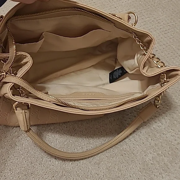 Purse - Picture 4 of 4